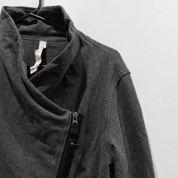 Lululemon Heathered Black Turn Jacket Size 8 - Picture 3 of 9